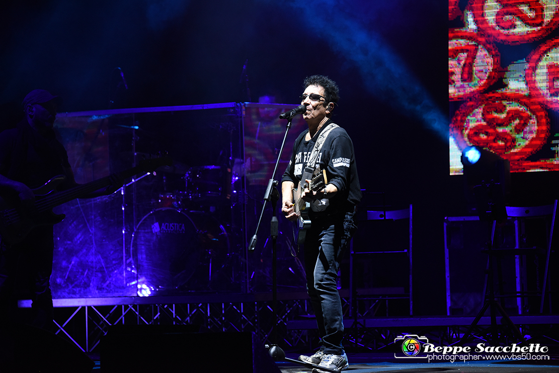 VBS_4153 - Concerto Edoardo Bennato - Peter Pan Rock 'n' Roll Tour.jpg